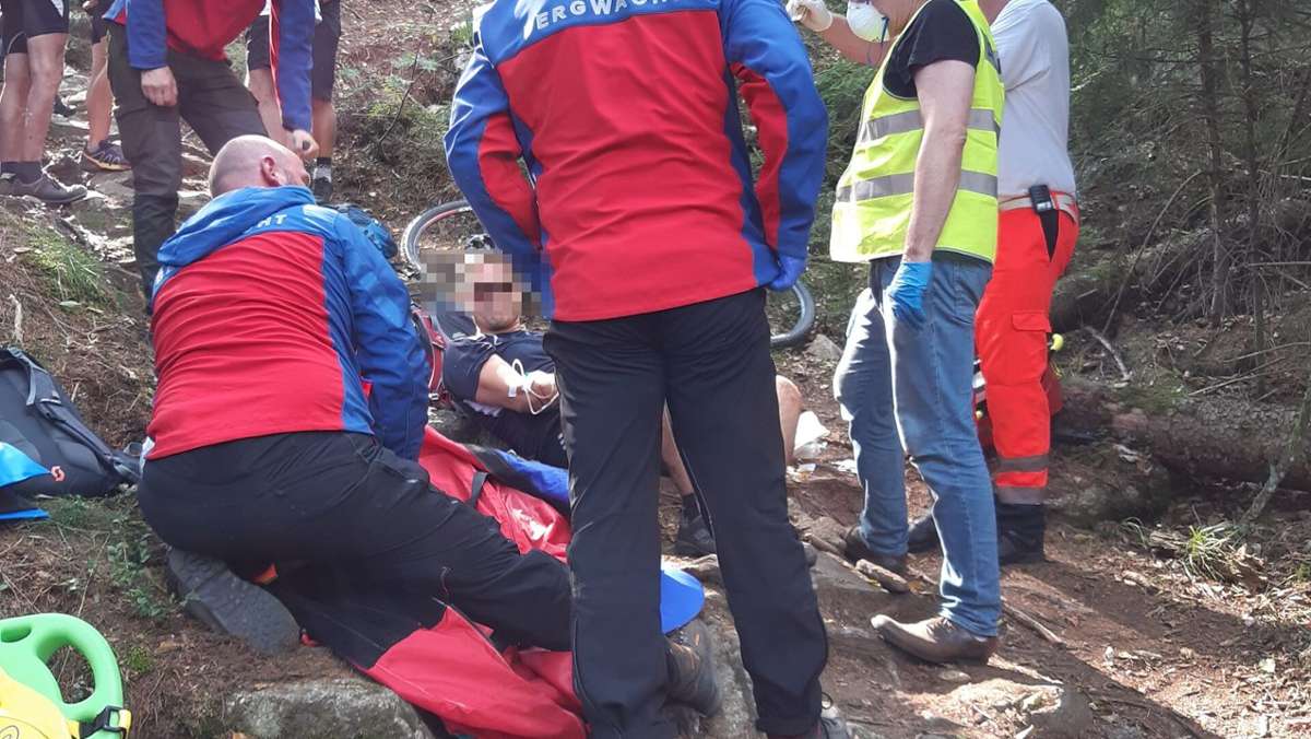 Fichtelgebirge: Kösseine-Gebiet: Bergwacht rettet schwer verletzten Mountainbiker