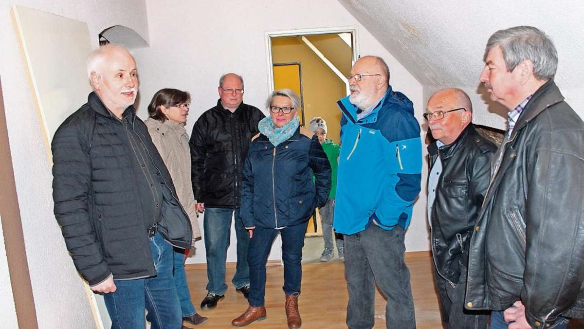 Münchberg: Abschied vom alten Schulhaus
