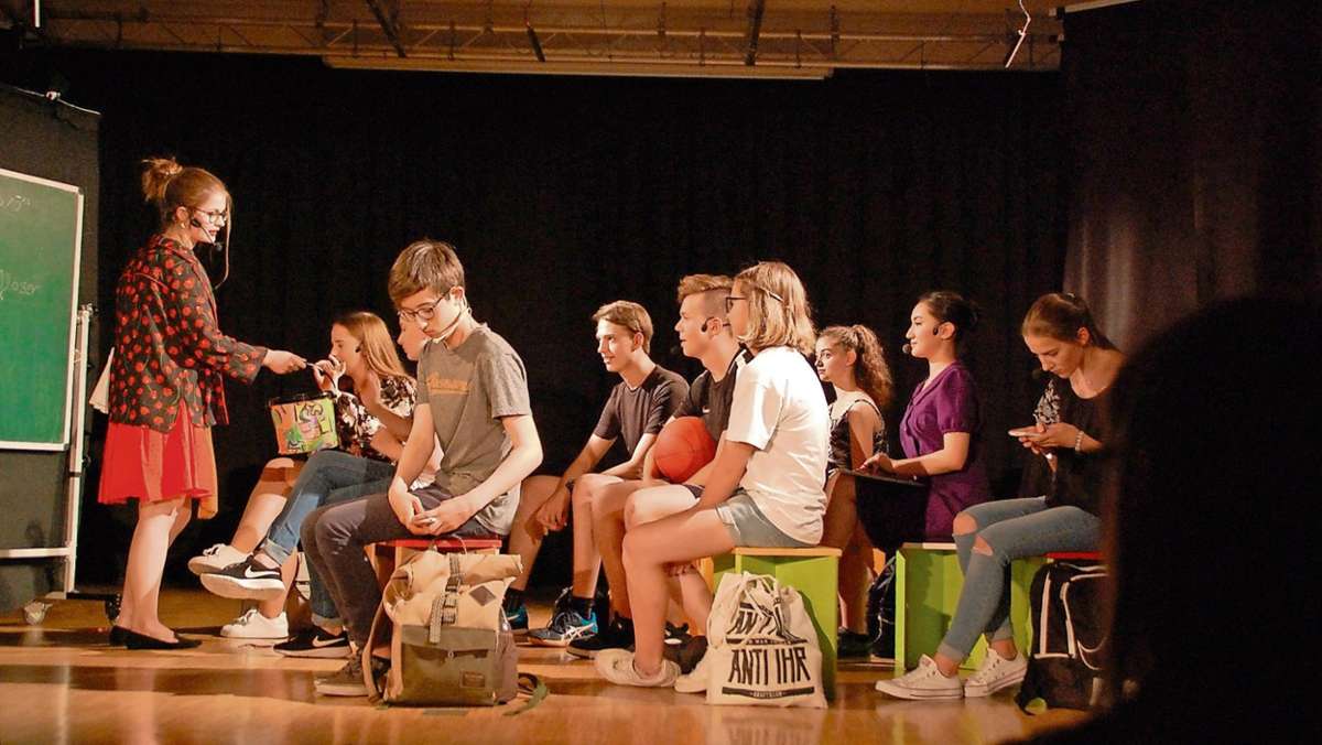 Hof: Schüler auf der Bühne sprühen vor Energie