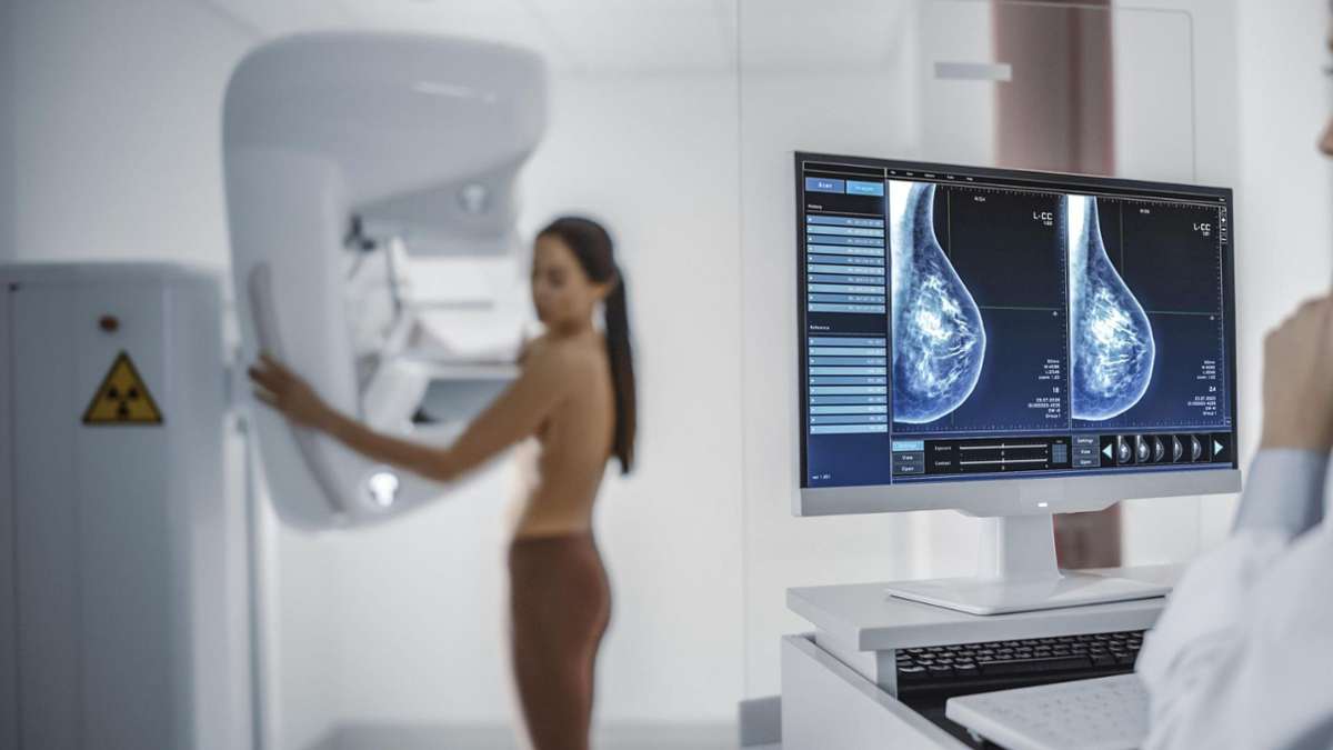 Vor allem im Bereich der Mammographie würde es in Kulmbach Probleme geben, wenn die Radiologiepraxis tatsächlich für immer geschlossen bliebe, argumentieren Mediziner aus Kulmbach Foto: Gorodenkoff - stock.adobe.com/Gorodenkoff Productions OU