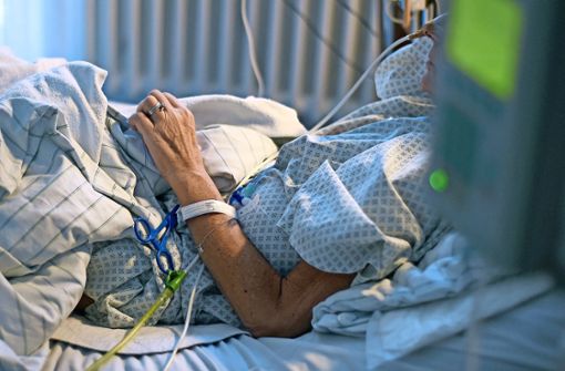 Schwerstkranke und sterbende Menschen erfahren auf Palliativstationen eine besondere Betreuung. Foto: dpa/Britta Pedersen