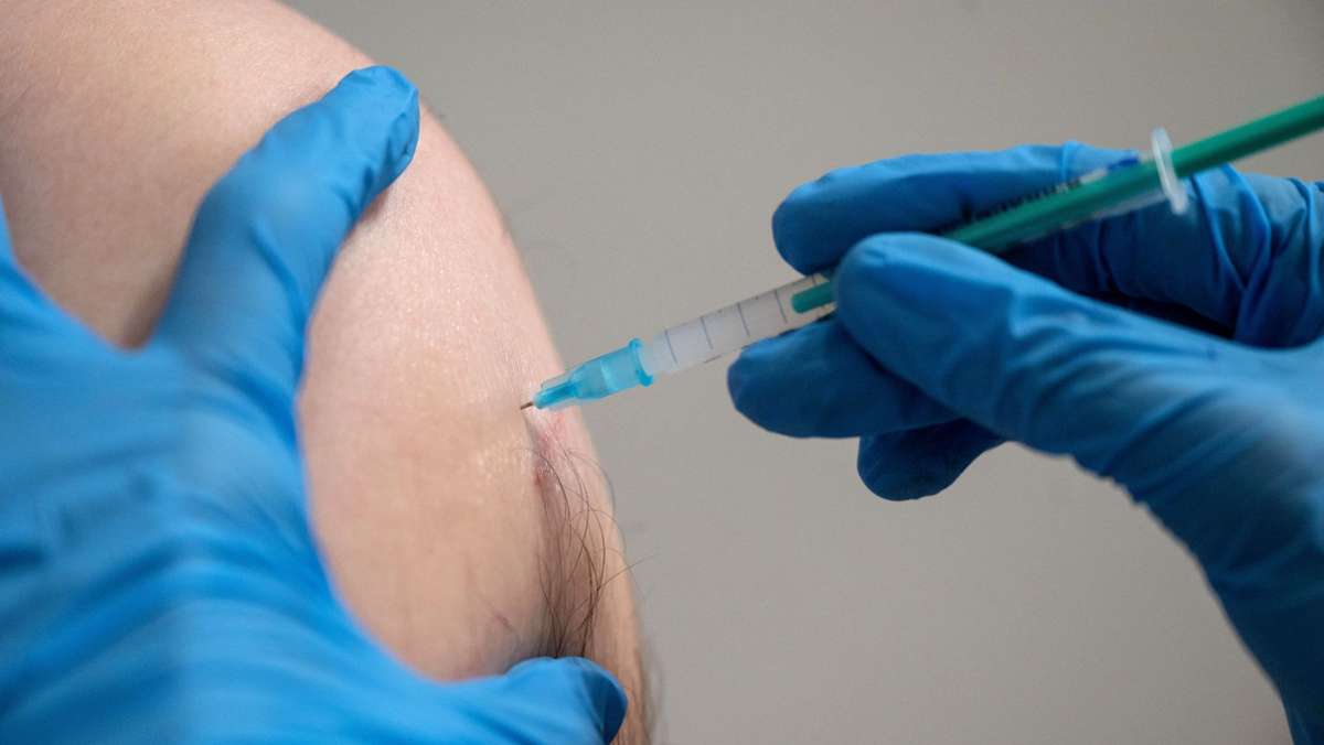 „Lassen Sie sich impfen!“: Landratsamt Hof appelliert an Senioren