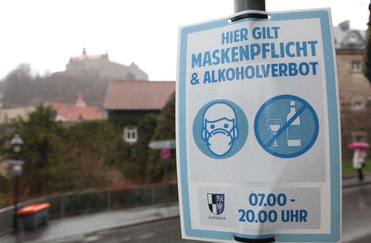 An der Maskenpflicht in der Kulmbacher ändert sich vorerst nicht,s aber Lockerungen sind jetzt konkret in Sicht Foto: Gabriele Fölsche