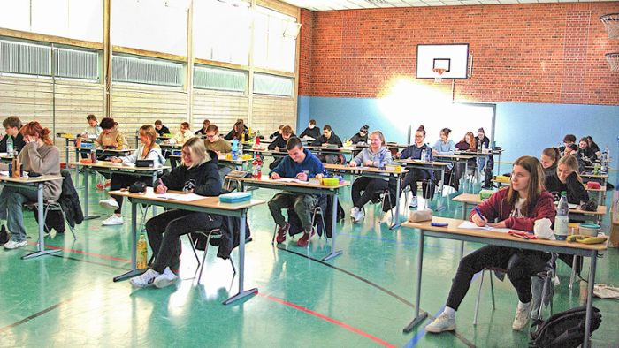 Abiturprüfungen: Deutsch eröffnet die Prüfungsphase
