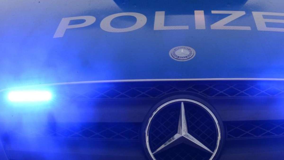 Tirschenreuth: Betrunkener greift Sanitäter an: drei Verletzte
