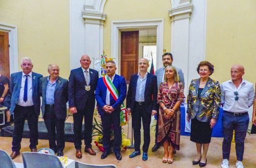Vertreter aus Marktredwitz und Castelfranco Emilia  erneuerten nach 25 Jahren  die Städtepartnerschaft. Foto: pr.