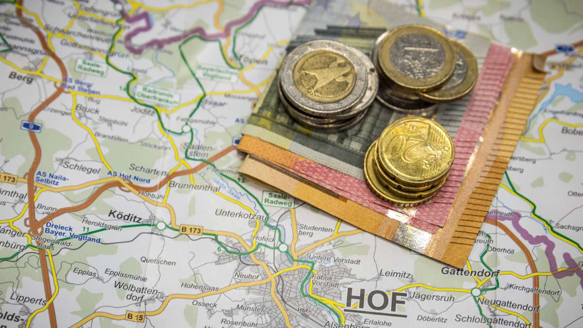Frust und Ärger: Der Weg zum Hofer Haushalt: Wie, bitte?