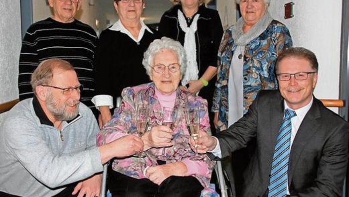 Auch Seehofer gratuliert zum 101. Geburtstag