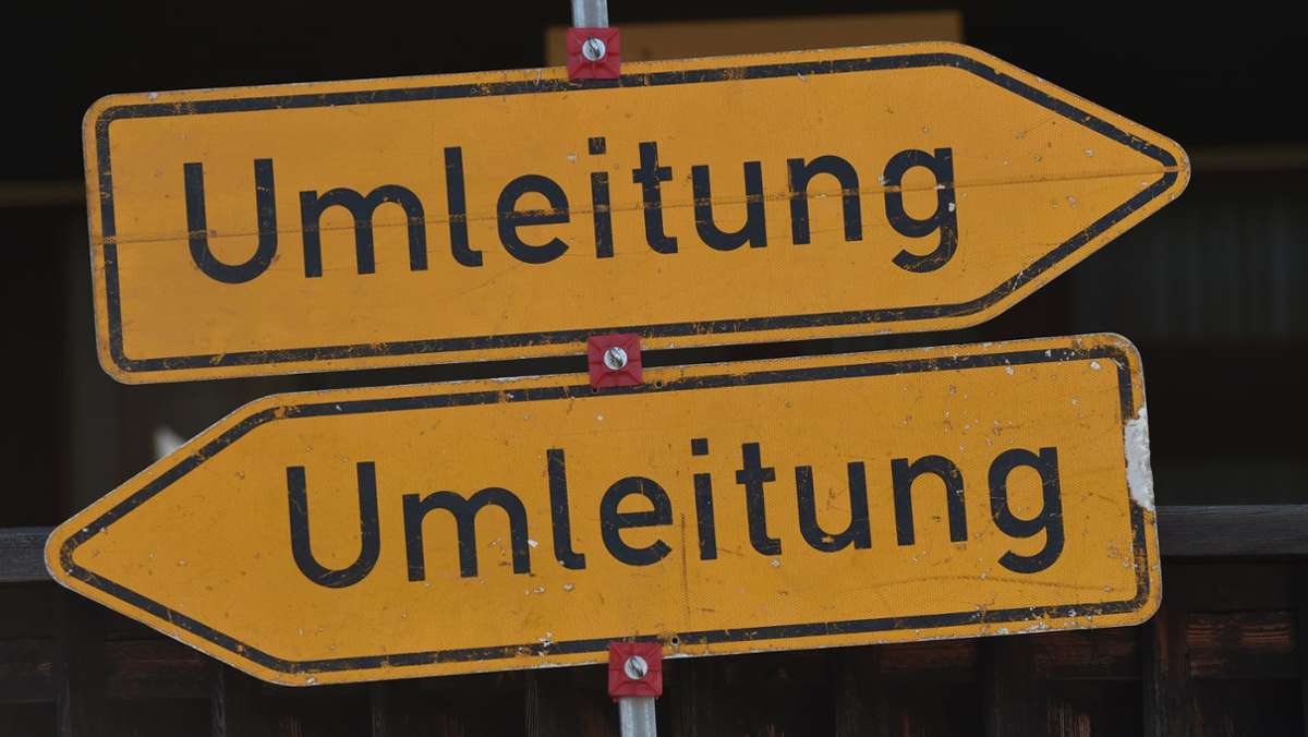 Nach Unfall auf der A 70: Umleitung legt Landstraße lahm