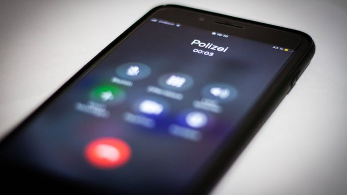 Falsche Polizisten am Telefon: Gehäuft Betrugsanrufe im Raum Naila