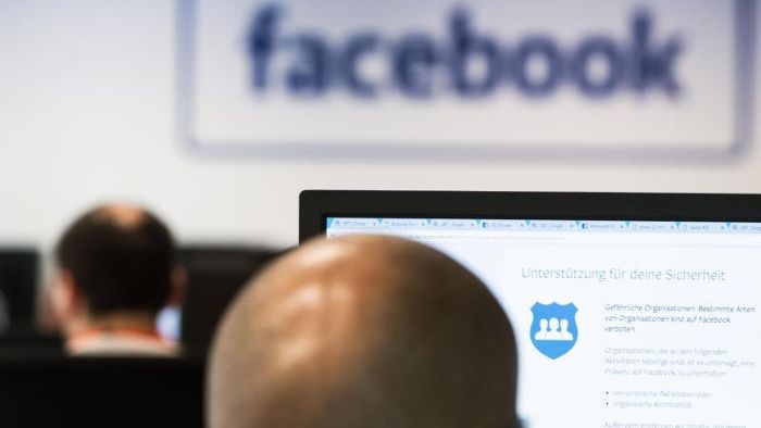 Facebook: Politiker-Äußerungen dürfen gegen Regeln verstoßen