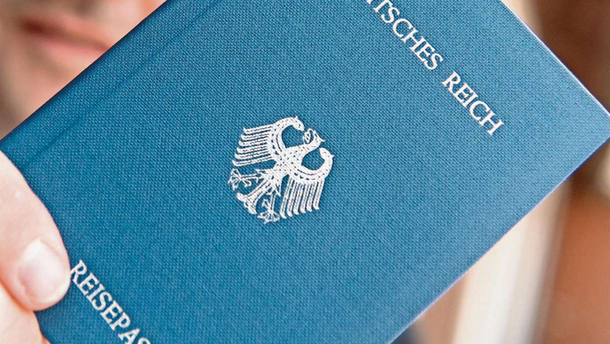 Hof: Waffen gehortet: Hofer Reichsbürger sitzt in U-Haft