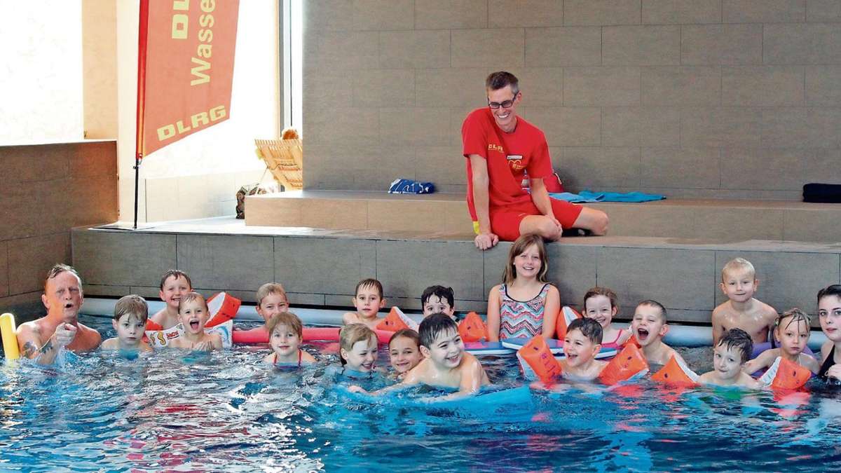 Bad Alexandersbad: Anfängerschwimmen boomt