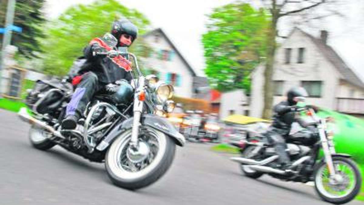 Selb: 200 Harleys donnern durch Vielitz
