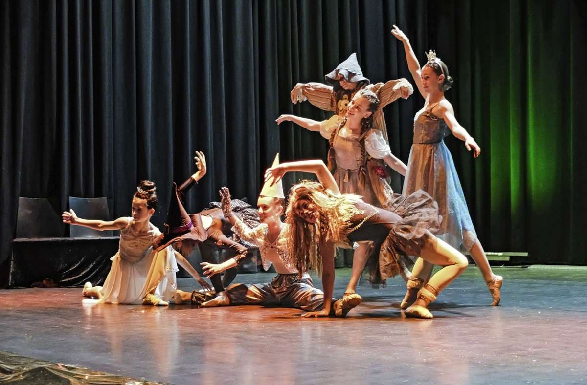 Anmutig und mit viel Begeisterung überzeugten die Tänzerinnen und Tänzer das große Publikum bei der Ballett-Vorführung von „Der Zauberer von Oz“. Foto:  