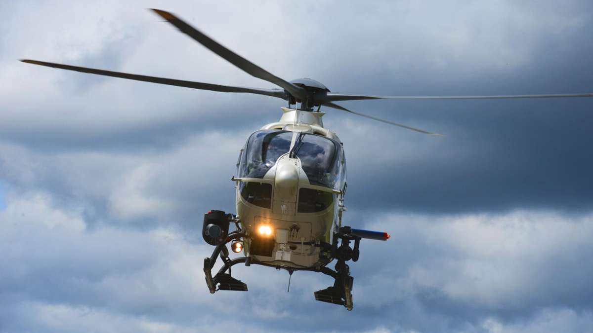 Hof: Hilfeschreie am Untreusee: Polizei sucht Frau per Hubschrauber