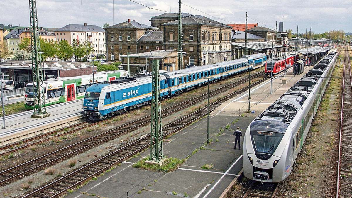 Viechtach: Keine Lokführer: Zugausfälle in Hof und Marktredwitz