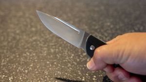 Hof: Jugendlicher verletzt 16-Jährigen mit Messer